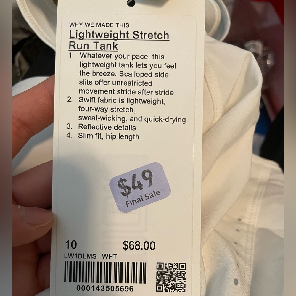Lululemon tank